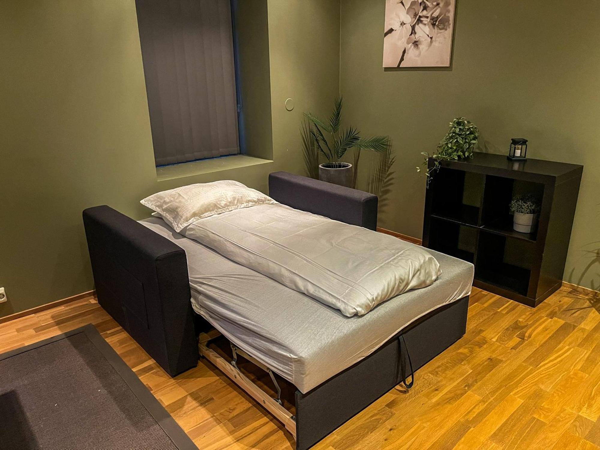 Two-Bedroom City Apartment With Fire Place, Free Parking And Fjordview Terrace - Calm And Central Ålesund Dış mekan fotoğraf